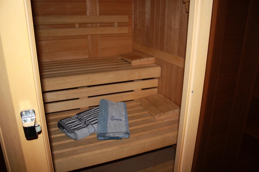 Apartment Charlotte Neunkirchen  Δωμάτιο φωτογραφία