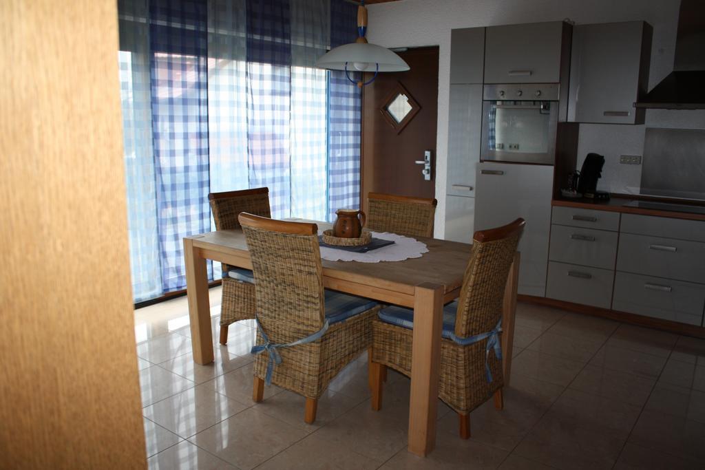 Apartment Charlotte Neunkirchen  Δωμάτιο φωτογραφία